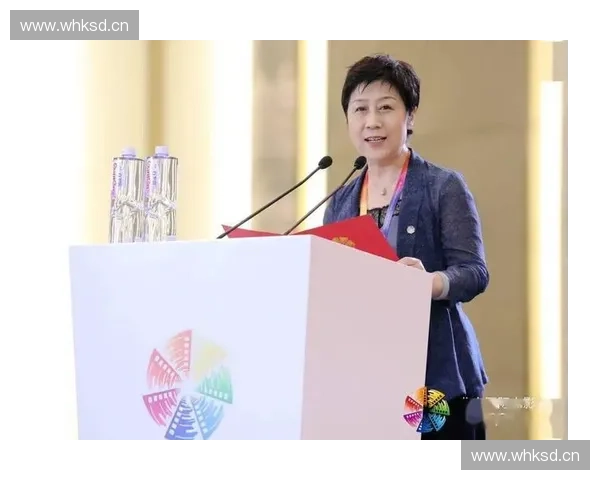 体育粉丝经济驱动下的产业创新模式与商业价值重构研究路径探索